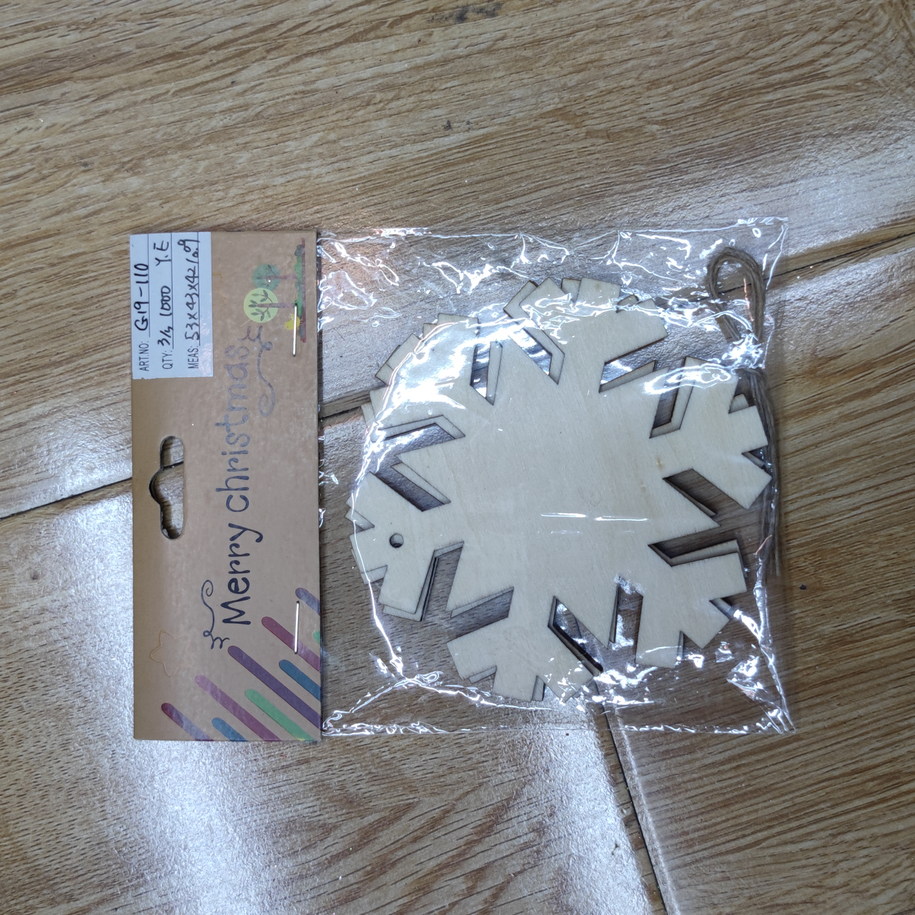 8070 木头片挂件 每包三片 欢迎询价
