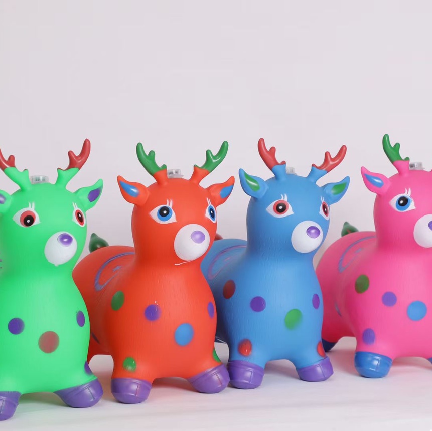 彩绘音乐卡通鹿