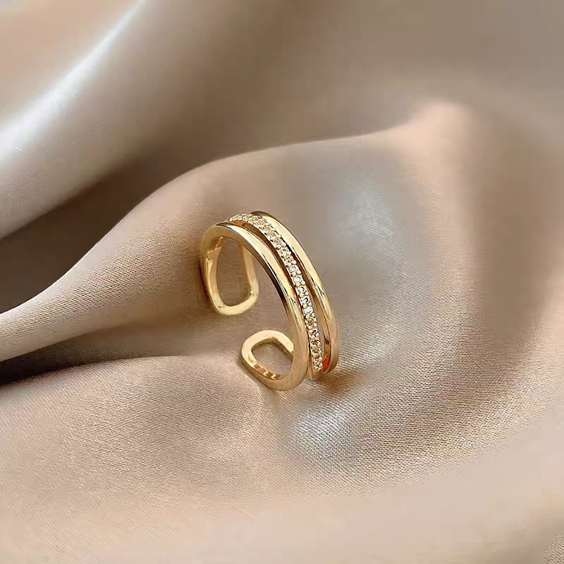 A high-end, simple and compact Korean-style fashionable ring with the same style as a popular Internet celebrity details Picture