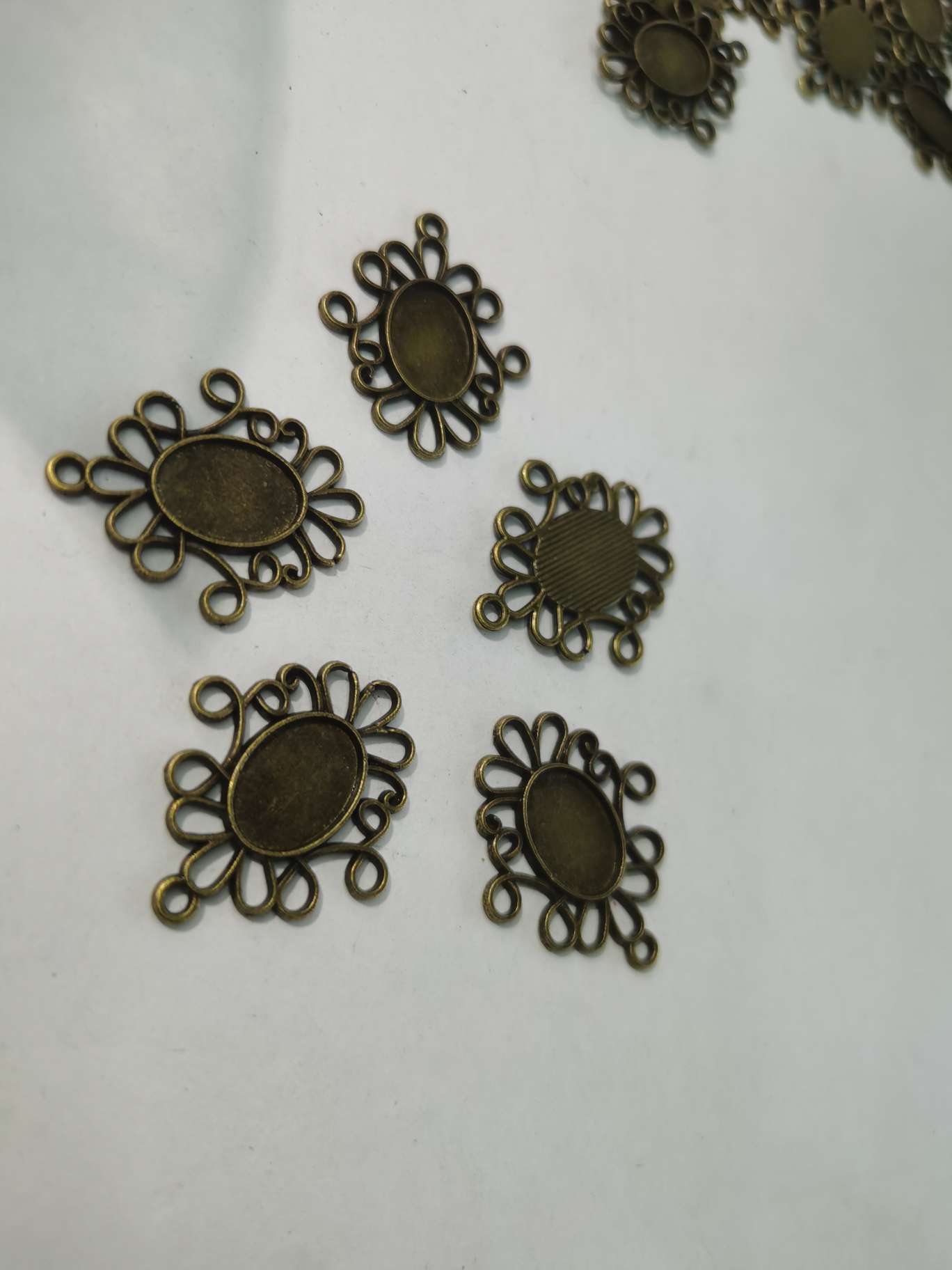 Zinc alloy Zn-3321 for jewelry accessories Specification image