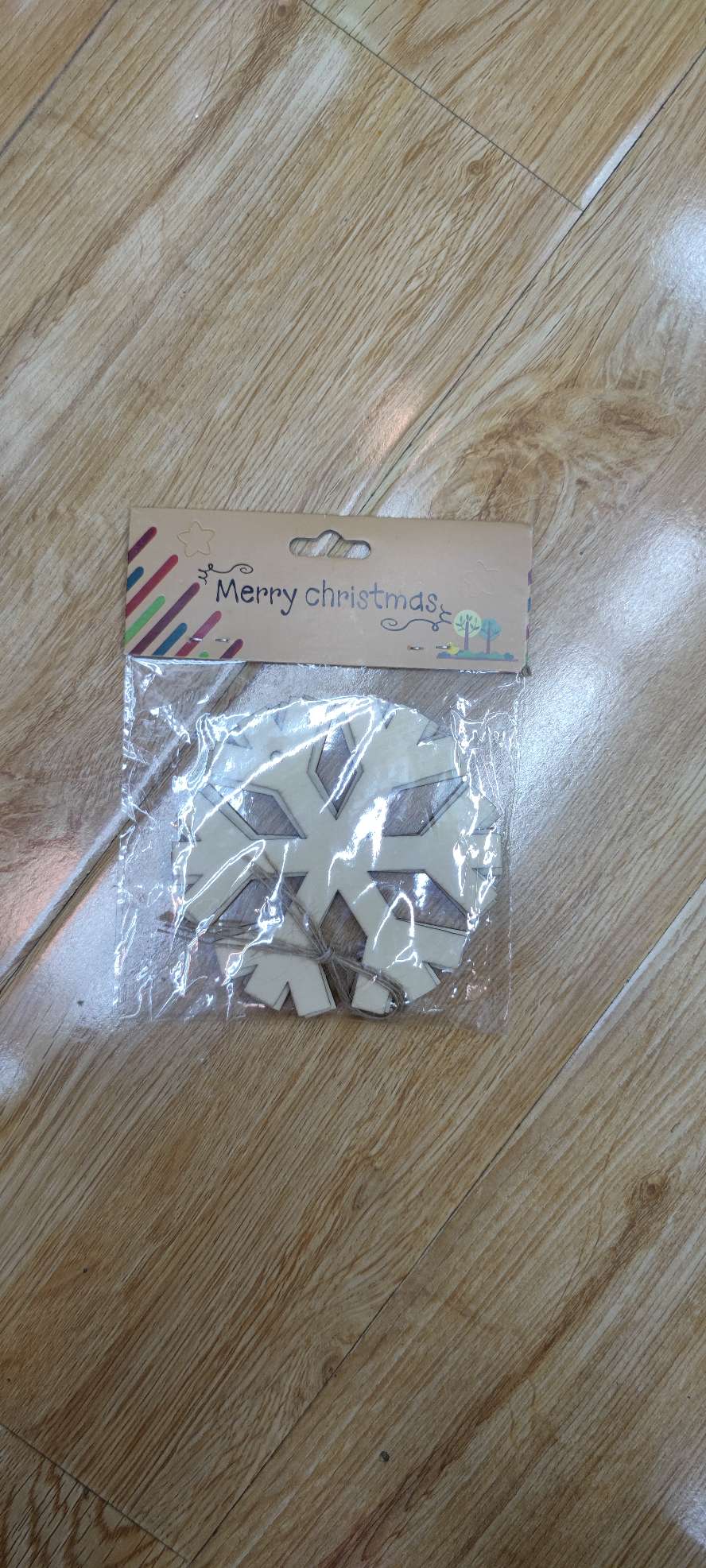8105 木头片挂件 每包三片 欢迎询价产品图