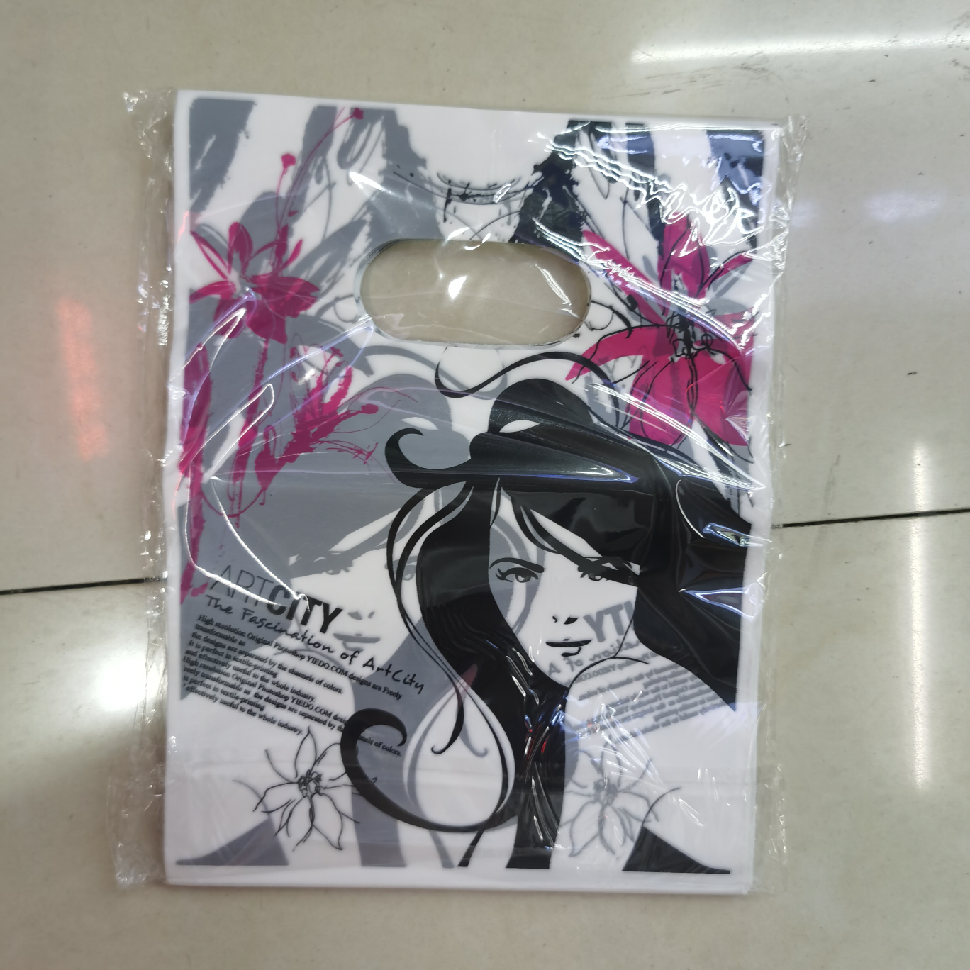 20*25 Beauty Head Gift Bags Men's And Women's Children's Clothing Store Handbag Custom 100 Bags