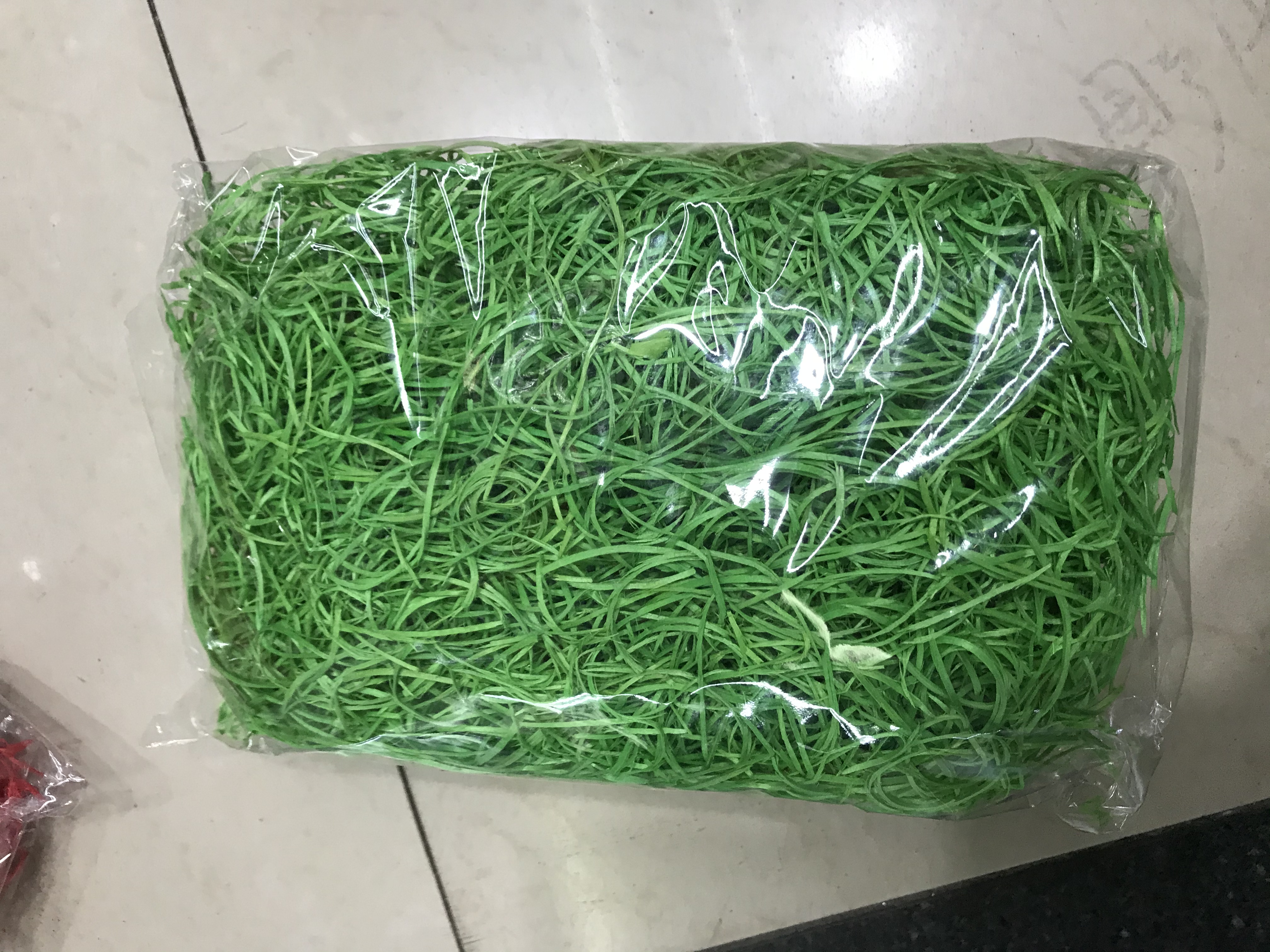 نشارة الخشب خضراء details Picture