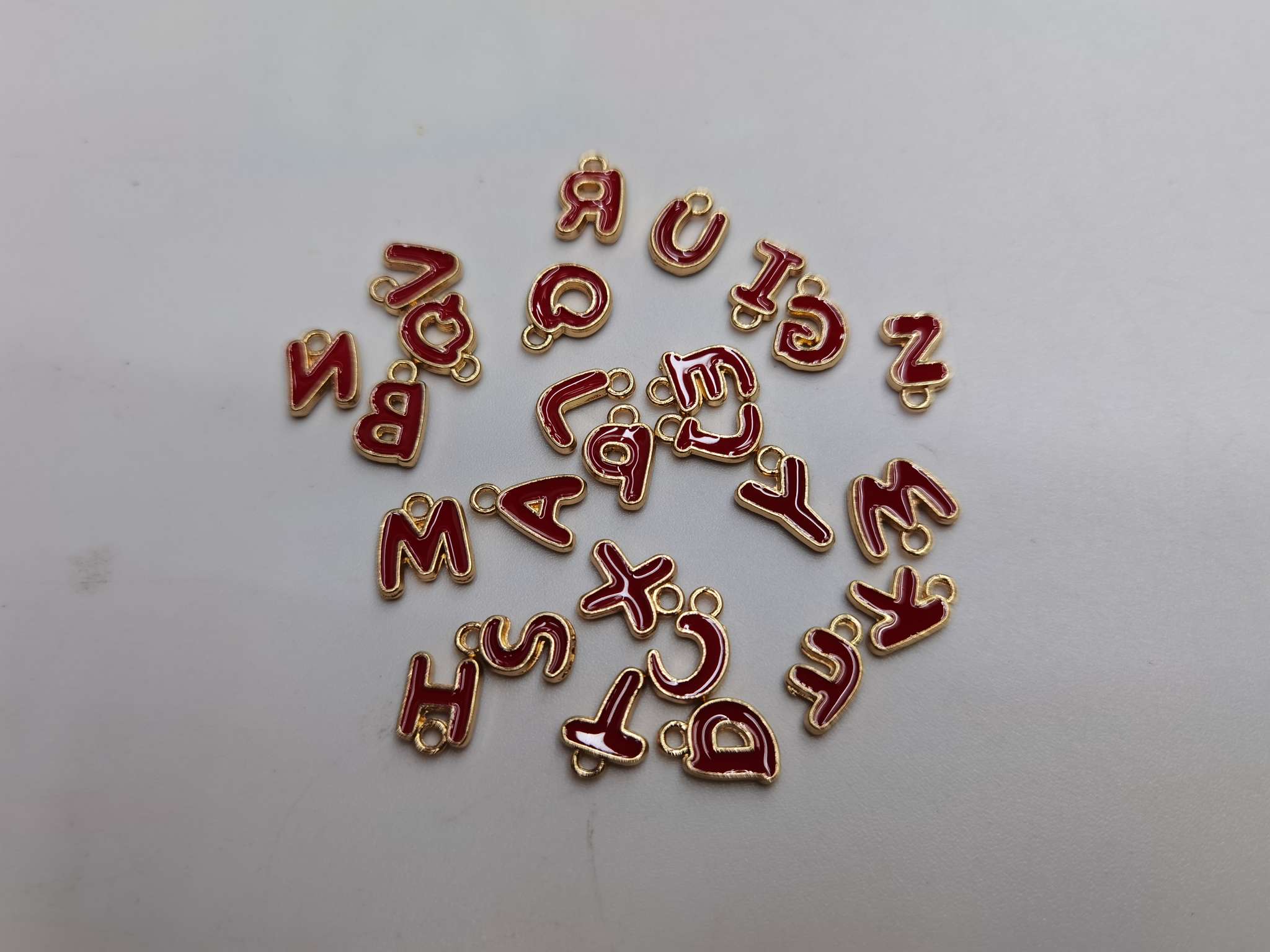 Red letter pendant Application Scenario