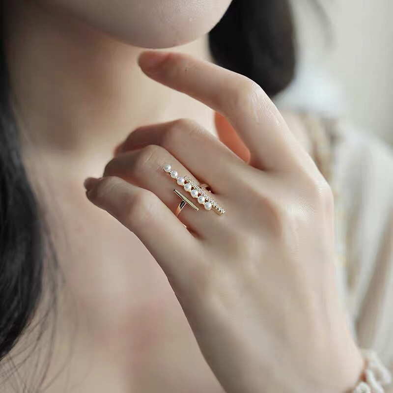 Exaggerated European and American big name temperament elegant lady style design ring