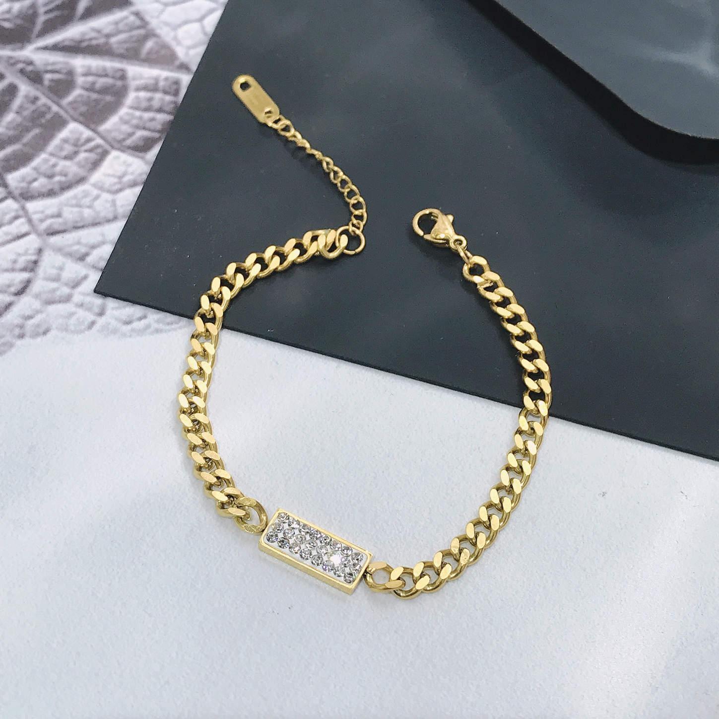 Mud drill bracelet Specification image