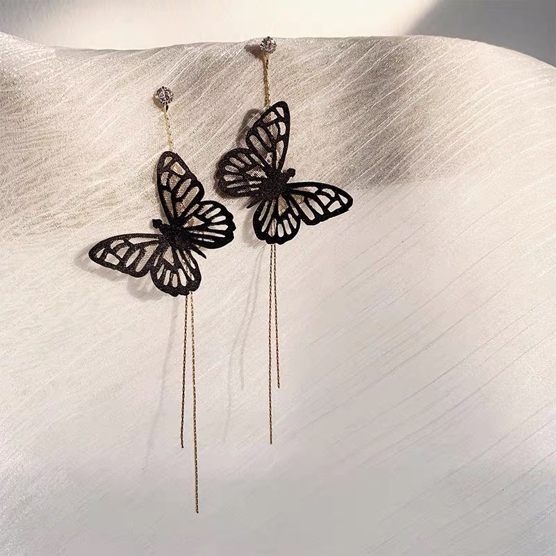 Retro Chinese-style butterfly long tassel earrings, feminine and ethereal earrings and earrings, Jieya steel jewelry detail image 3