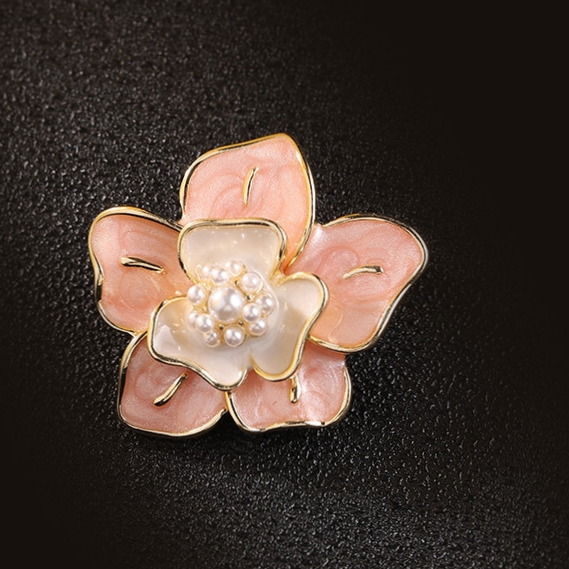 Brooch 131