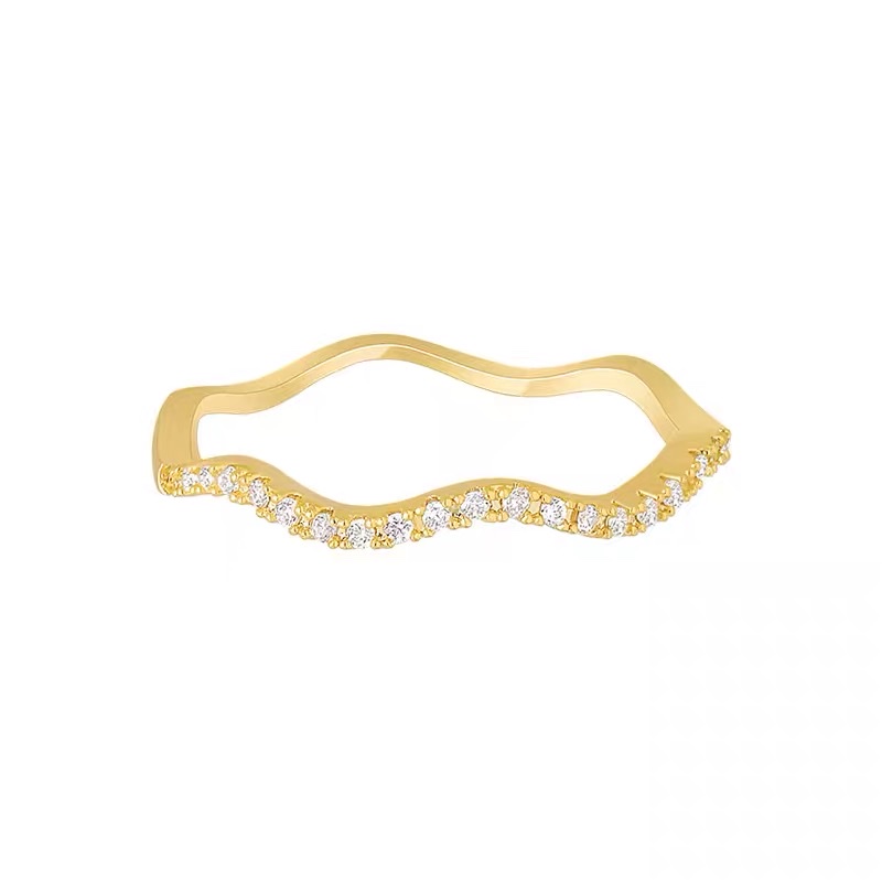 A high-end European and American fashion luxury new exquisite trendy ring that is popular among Internet celebrities Application Scenario