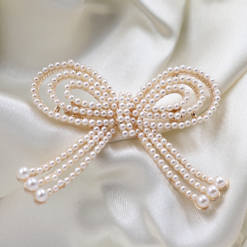 Brooch 125