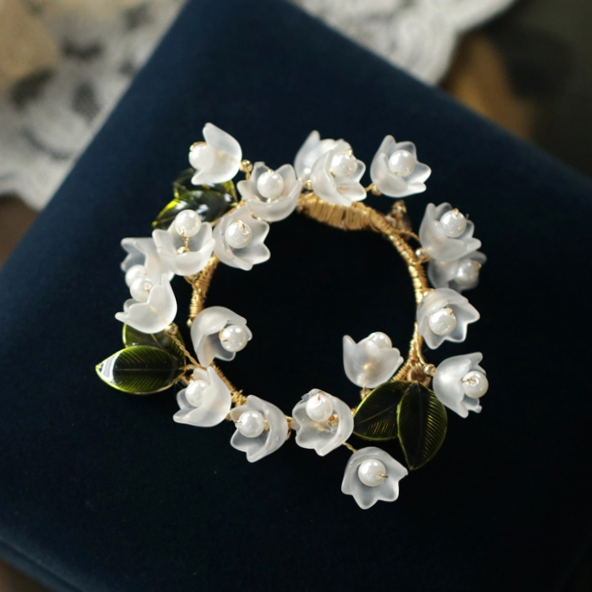 Brooch 135