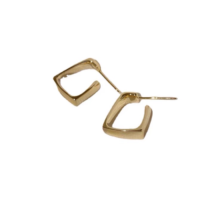 Japanese and Korean version trendy women's personalized slimming earrings, gold 1 Jetya steel jewelry detail image 4