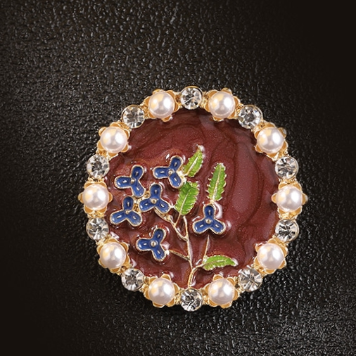 Brooch 168