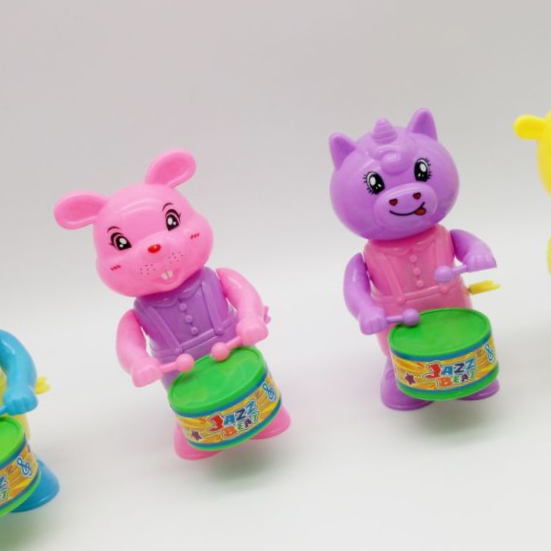 上链打鼓动物玩具