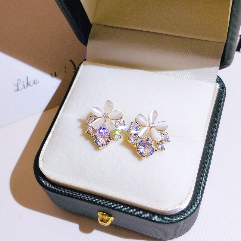 2021 New Trendy Stud earrings Net Red Stud earrings Cold Wind earrings Pop Stud earrings 25