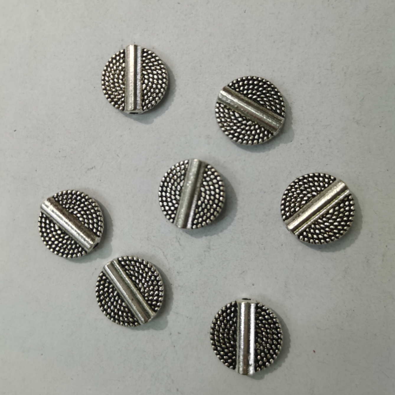 Jewelry accessories, jewelry accessories, fashionable, versatile, personalized and popular zinc alloy accessories Zn-2001
