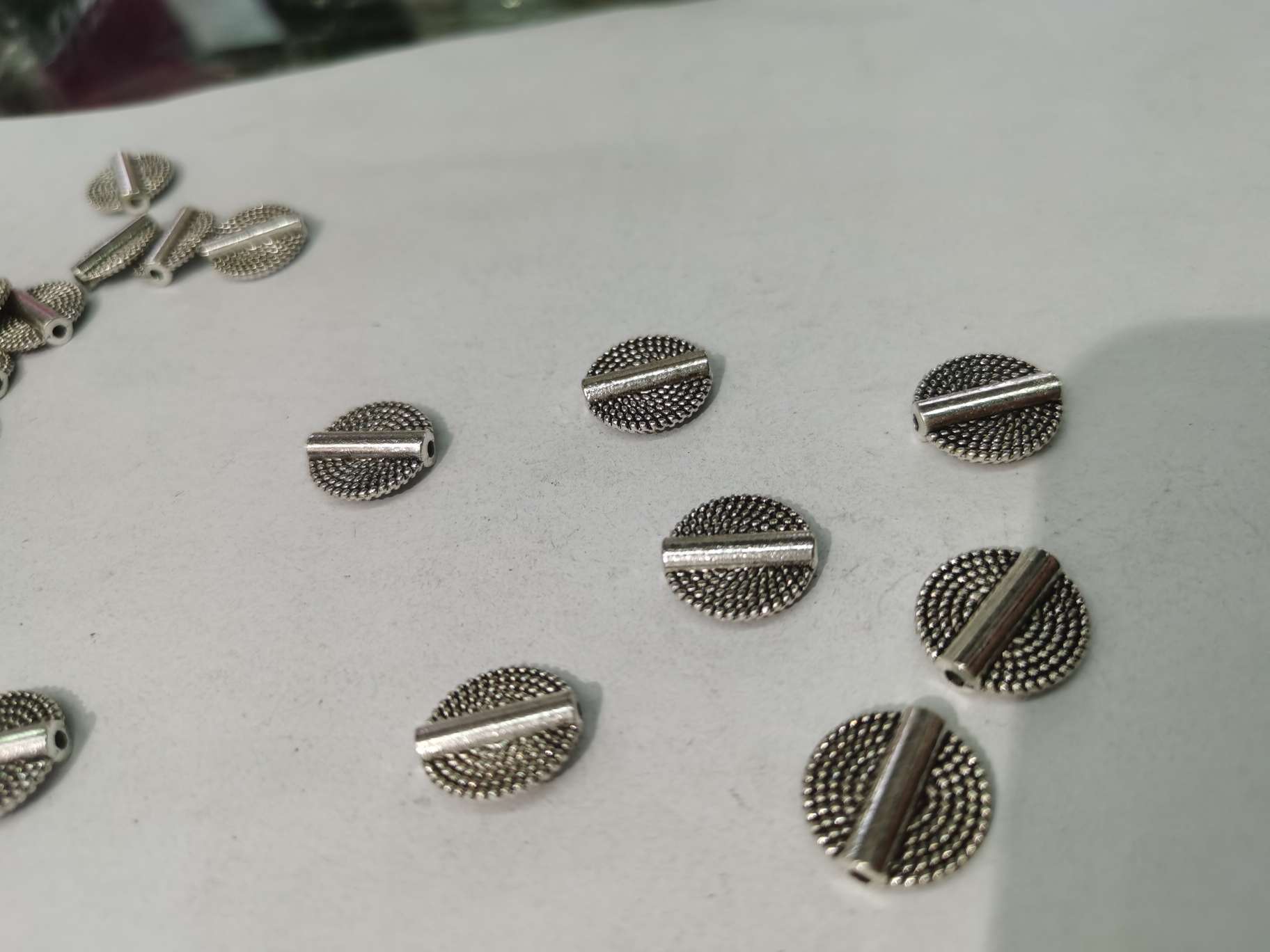 Jewelry accessories, jewelry accessories, fashionable, versatile, personalized and popular zinc alloy accessories Zn-2001 details Picture