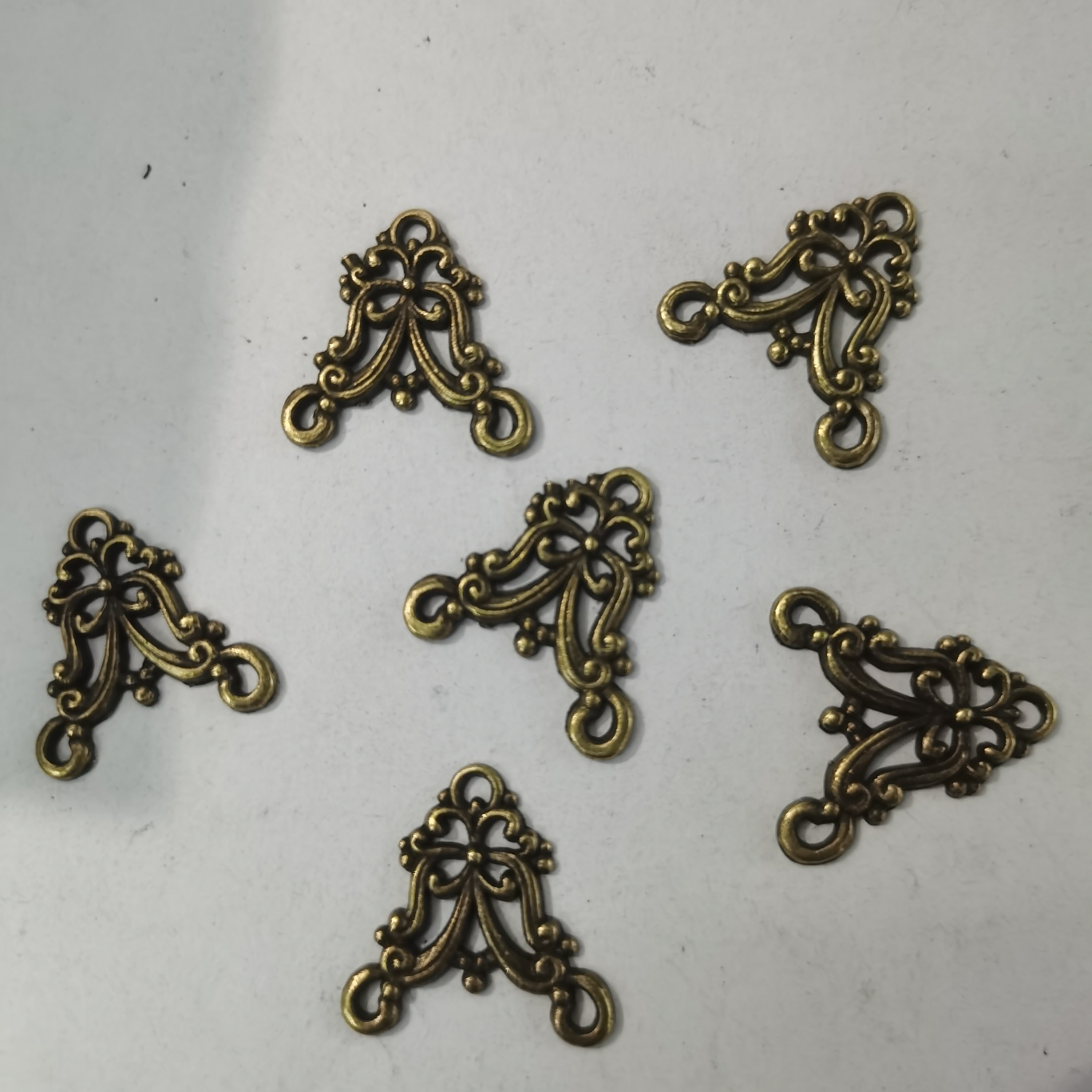 Zinc alloy Zn-2462 for jewelry accessories