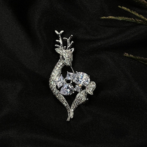 Brooch 161