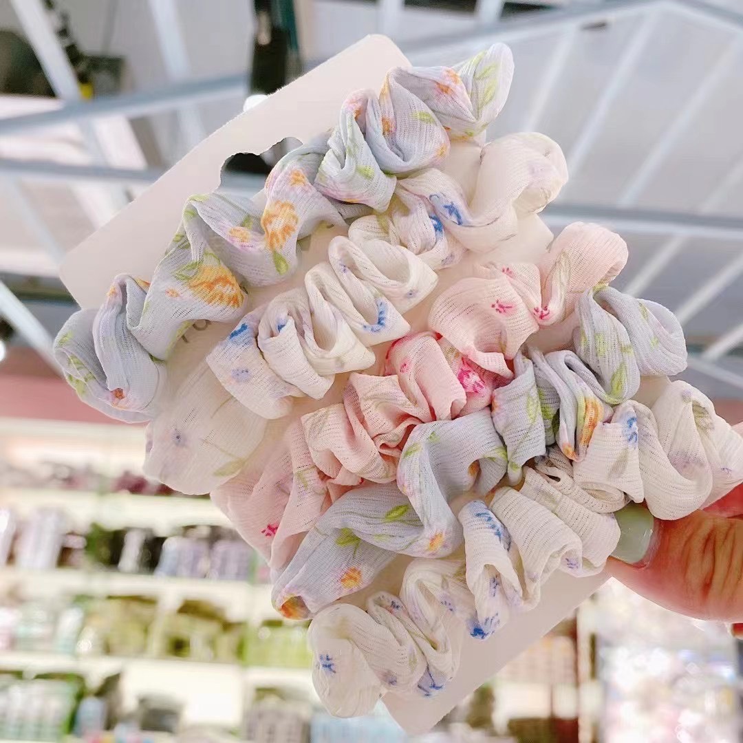 2022 Fashion scrunchies
