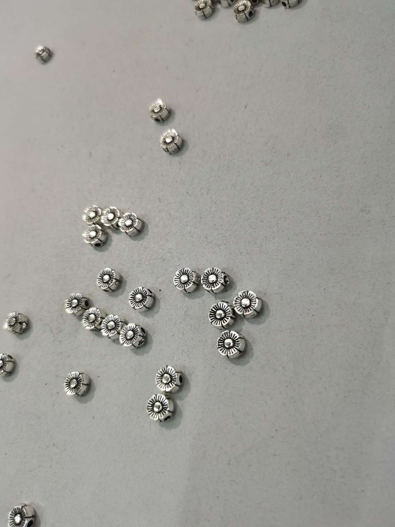 ملحقات الزنك ZN-2243. details Picture