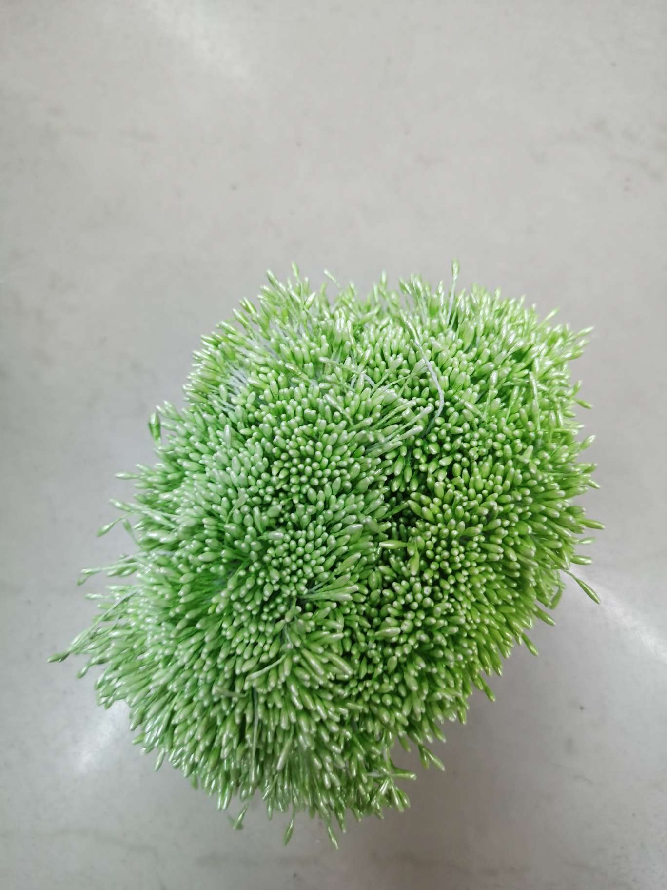 Pearlescent 01 light fruit green flower core gypsum 01 pic 1