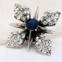 Fashion personality everything white collar shirt brooch suit accessories collar pin trinkets