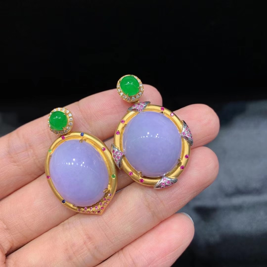 Violet jade pendant details Picture