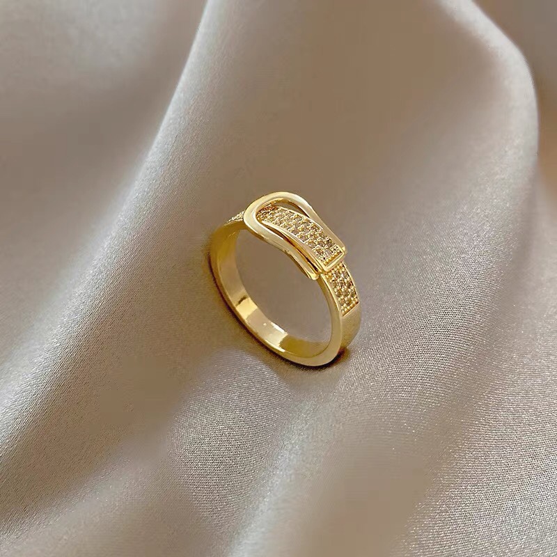 Europe, the United States and South Korea new star luxury exquisite big-name temperament ring