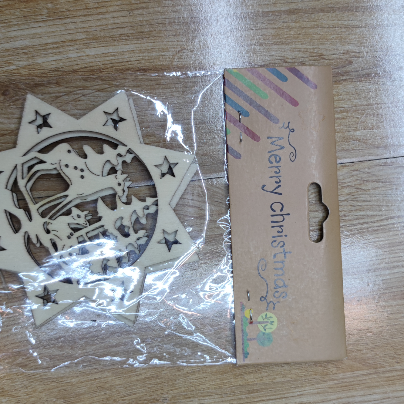 8164 木头片挂件 每包三片 欢迎询价