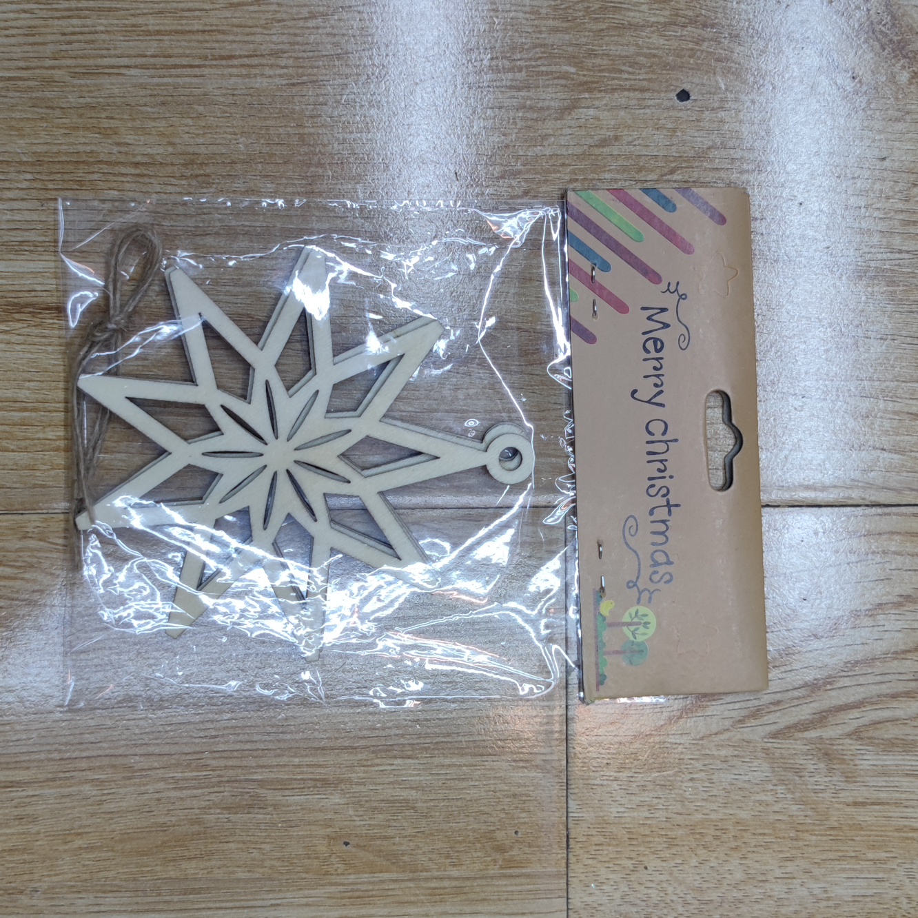 8163 木头片挂件 每包三片 欢迎询价
