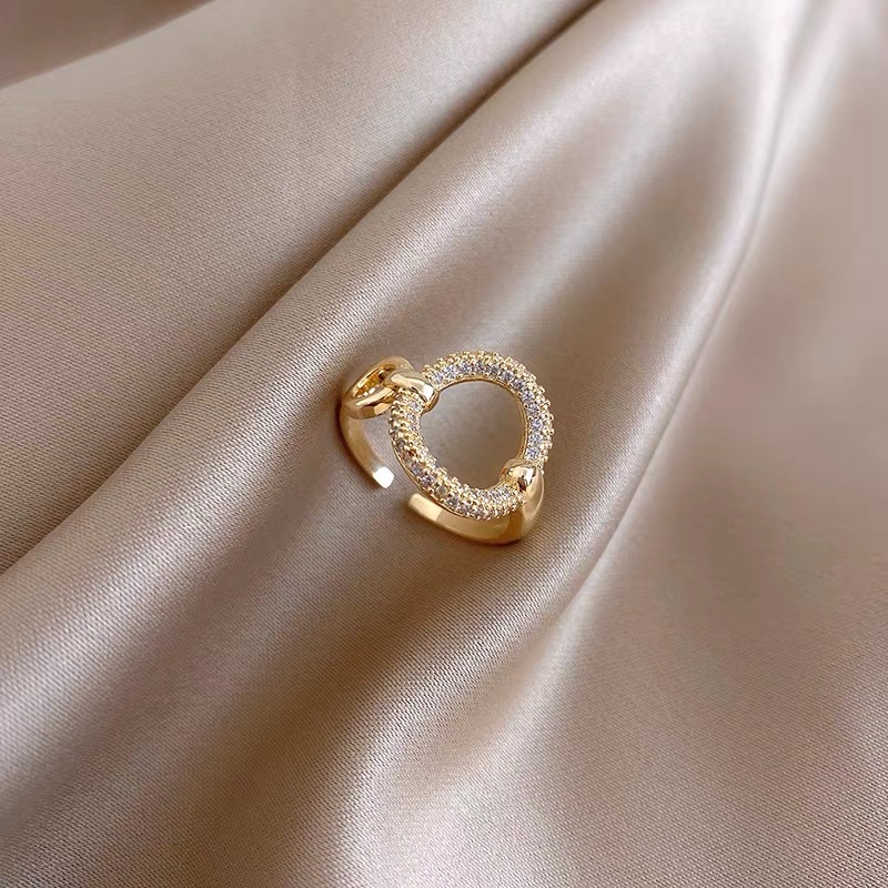 时尚潮流百搭精致简约大气韩国东大门新款戒指产品图