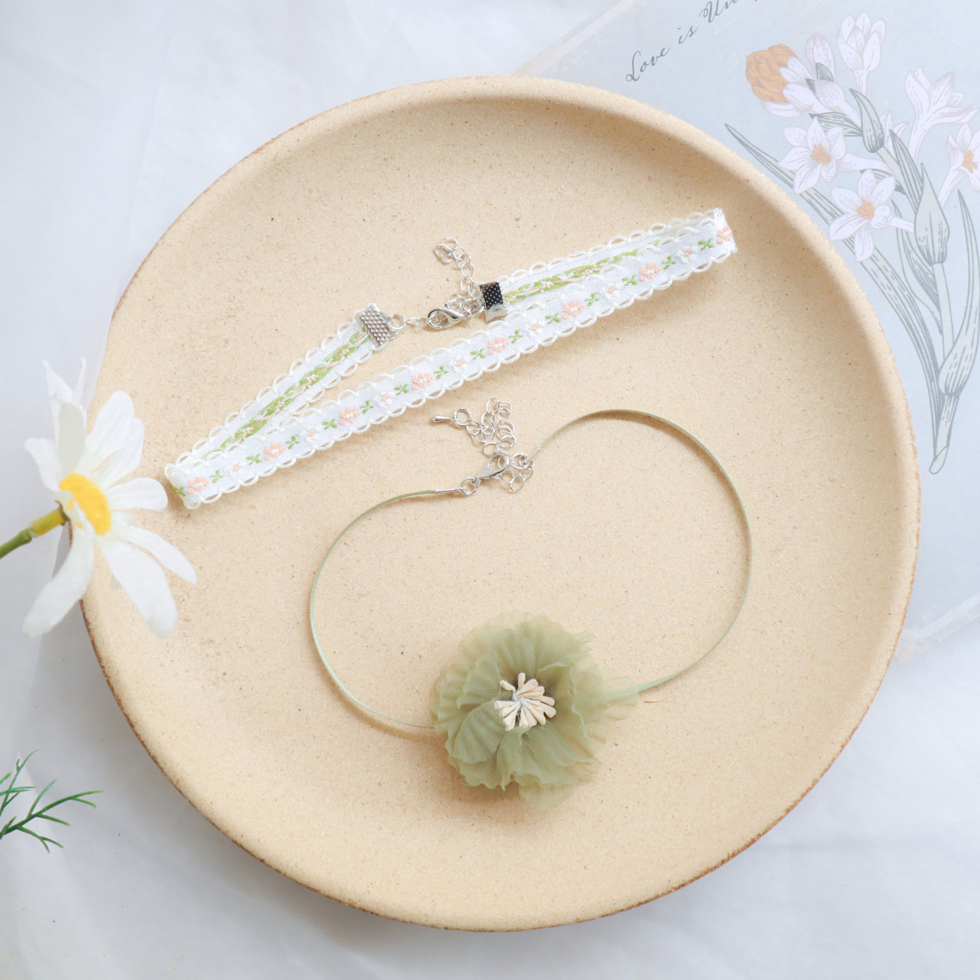 FLY1393 Spring/Summer Japanese/Korean Accessories Sexy Accessories for girls Green flowers sexy Choker collar collar Choker necklace