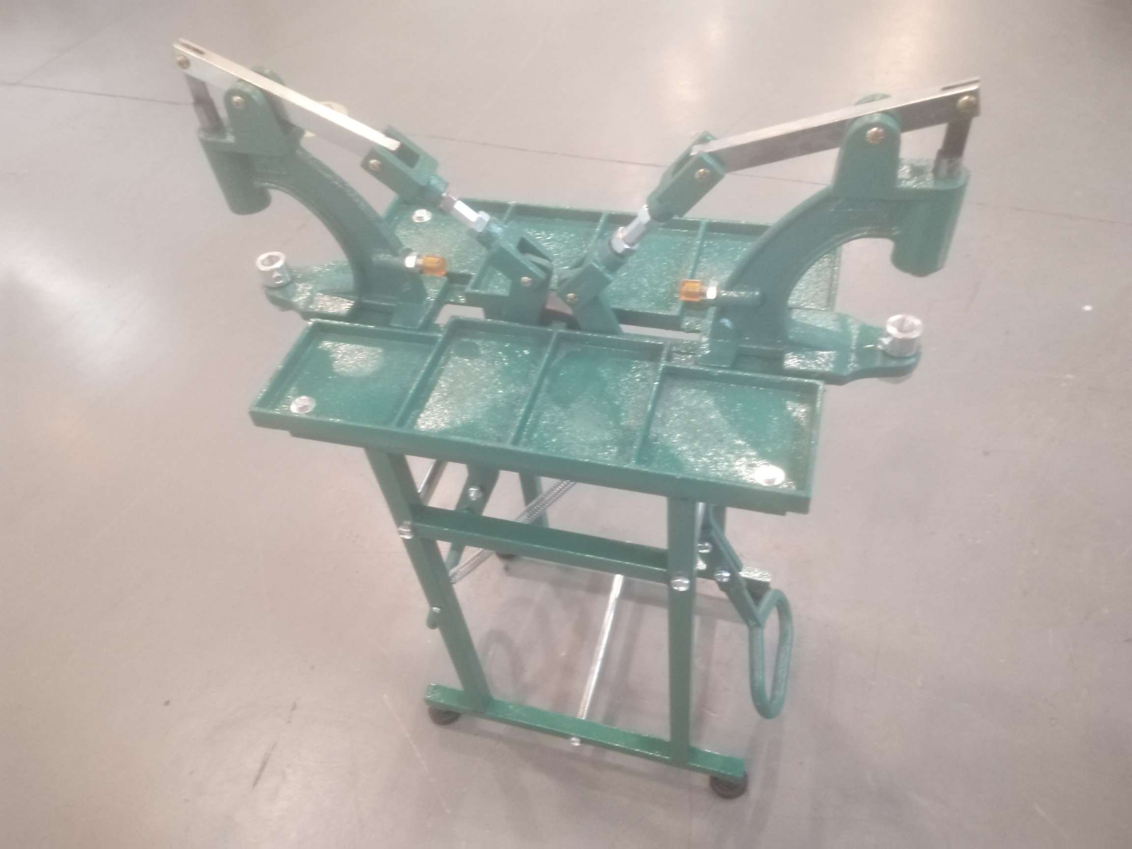 Double-person foot pedal button press details Picture