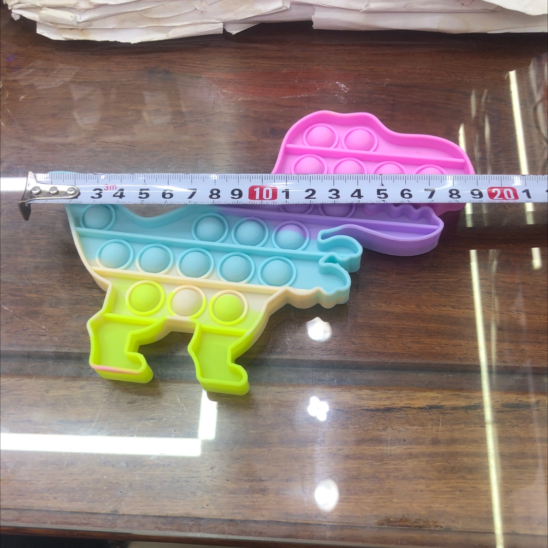 马卡龙恐龙硅胶中产品图