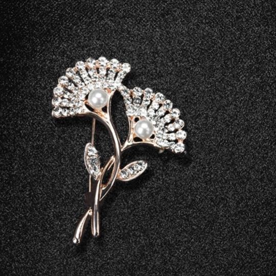 Brooch 300