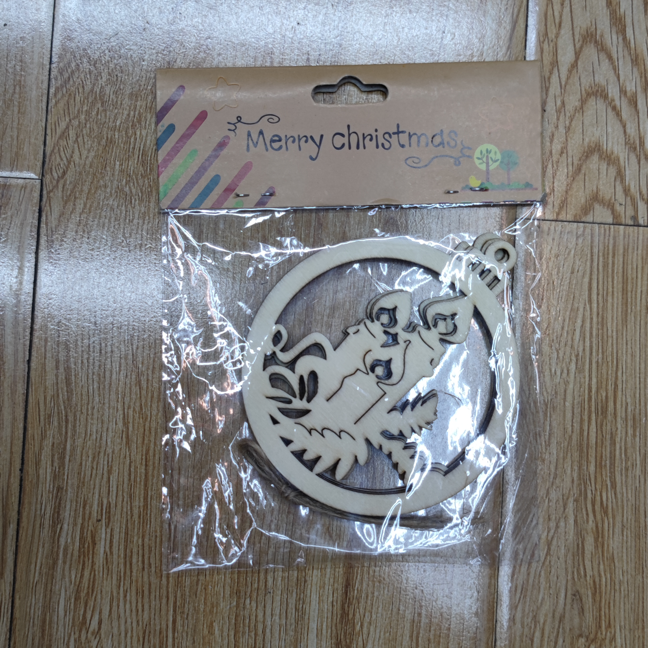 8138 木头片挂件 每包三片 欢迎询价