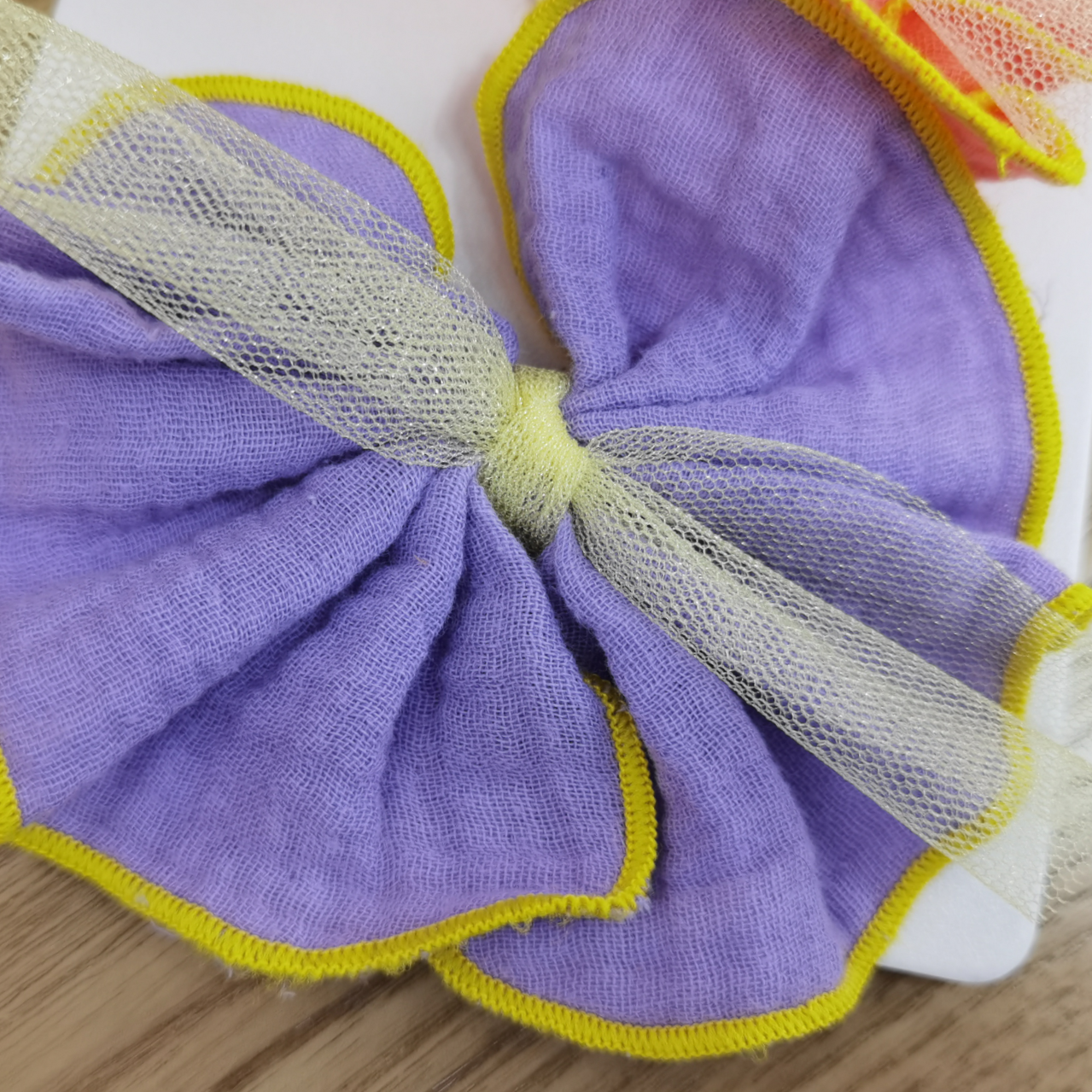 The Korean version of the cute burlap color round bow tie in purple