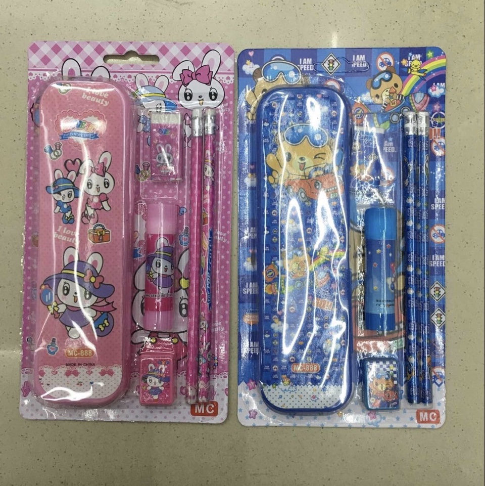 塑料文具盒套装厂家直销新款吸卡文具套装
