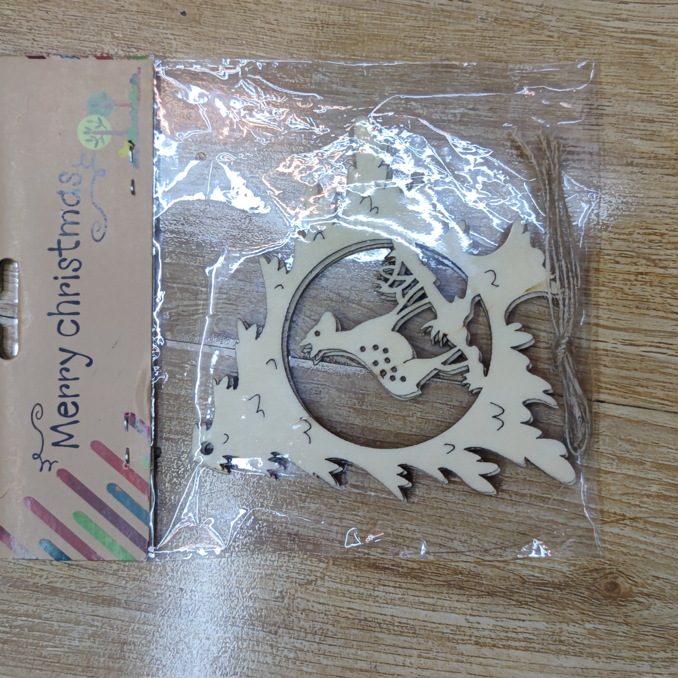 8148 木头片挂件 每包三片 欢迎询价