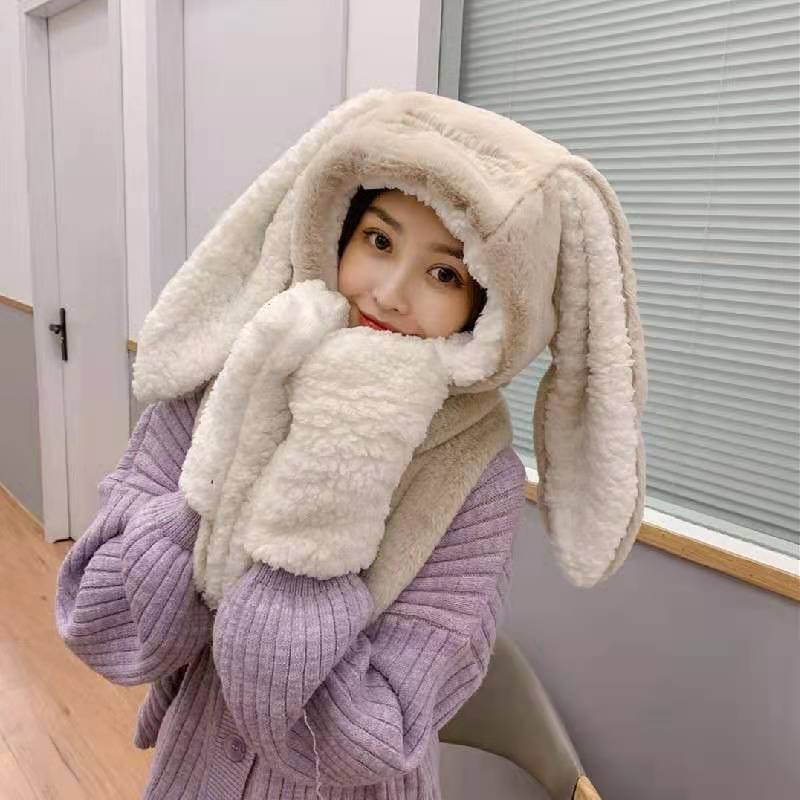 CAI MAO Shuang Quan Hat Industry Factory Direct sales and wholesale hats for women, versatile for autumn and winter. Cute little bear rabbit ears, fleece, warm scarves, gloves, and hooded hats