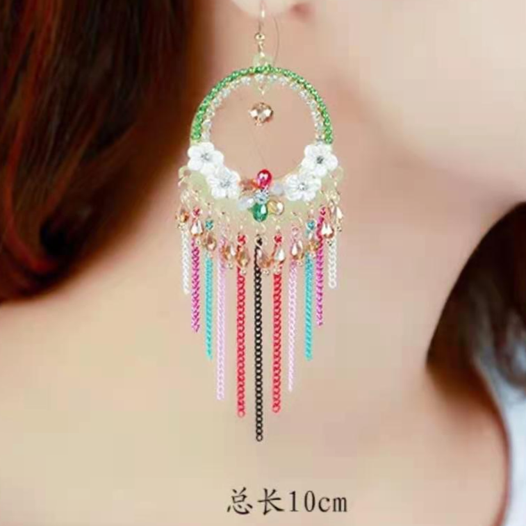 2021 C8 Fashion accessories Bohemian fringe earrings exaggerated European and American crystal earrings long thin