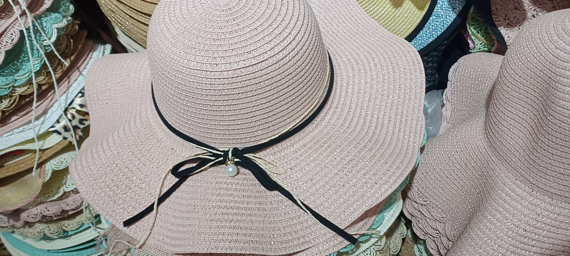 Straw Hat full figure