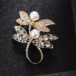 Brooch 288