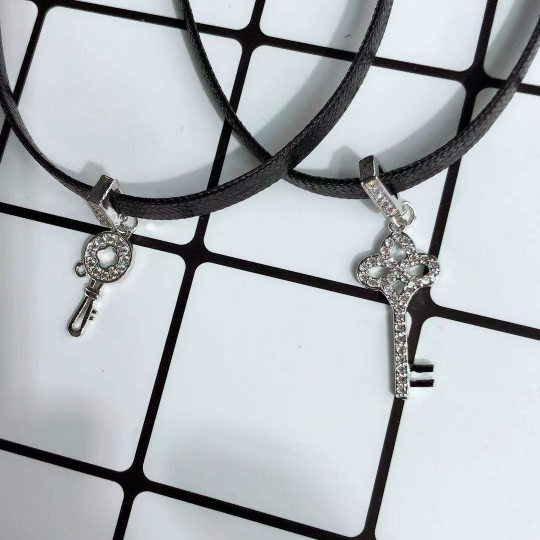 76 Fashion necklace gold