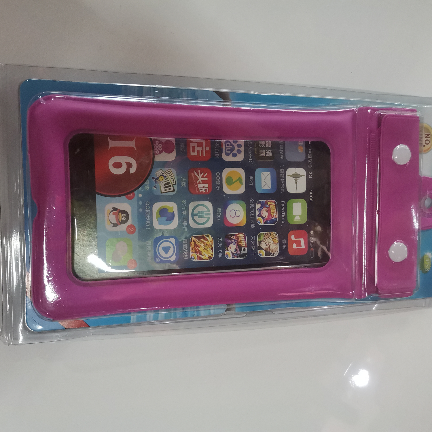 大浪时代厂家直销充气挂绳款防水手机袋玫红色手机防水包泳镜泳帽