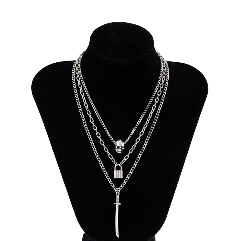 Long sword skull three-piece necklace, popular collarbone chain, multi-layer ACC sweater chain, pendant lock, mixed and stacked chain detail image 4
