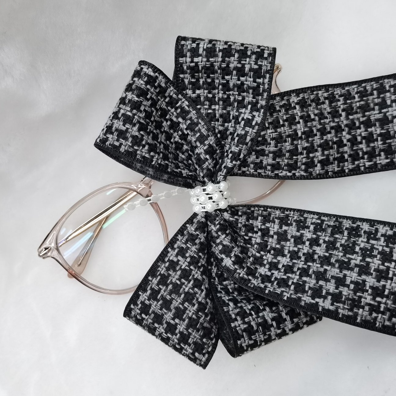 Lace, DIY, Christmas, clothing, accessories, crafts, cartons, cards, hats and other factory products can be matched with SArtt