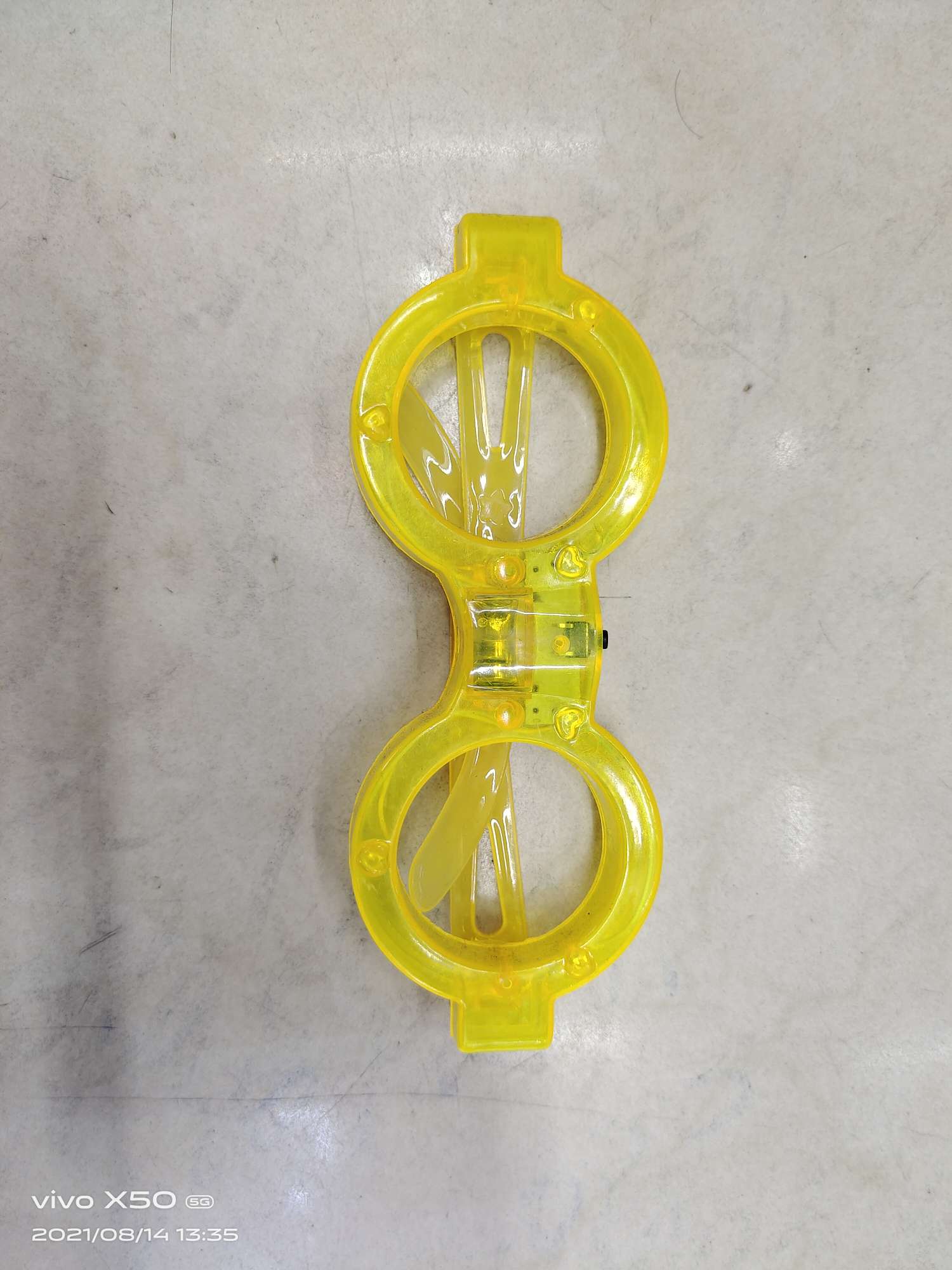 Luminous Glasses Manufacturers Direct Sales Of Various Styles Item Picture