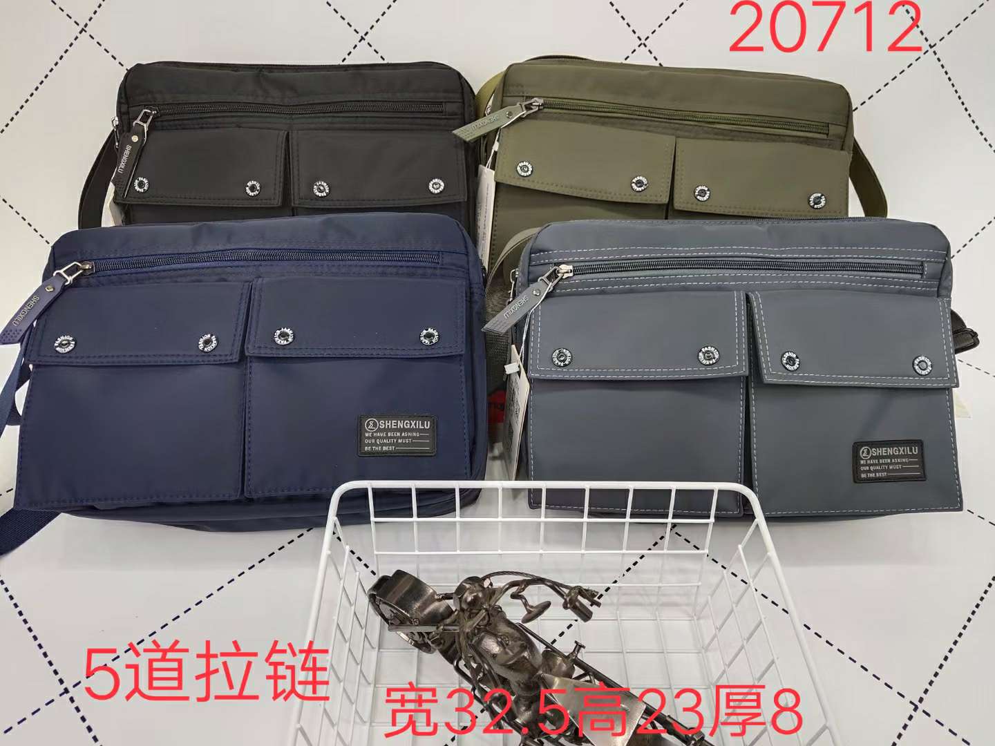 Waterproof Nylon Horizontal Shoulder Bag Application Scenario